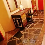 Krasberry Apartman Komen