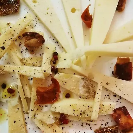 Krasberry Apartman Komen