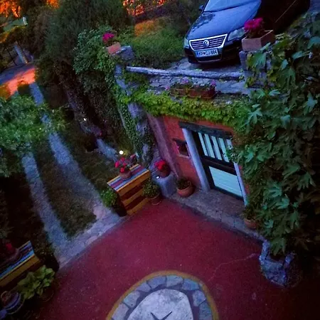 Appartement Krasberry Komen